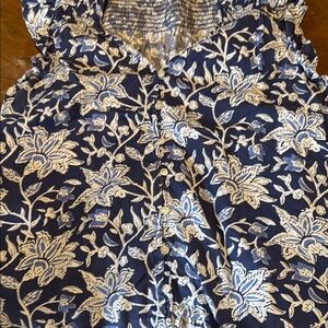 Floral Blue and White Women's Top